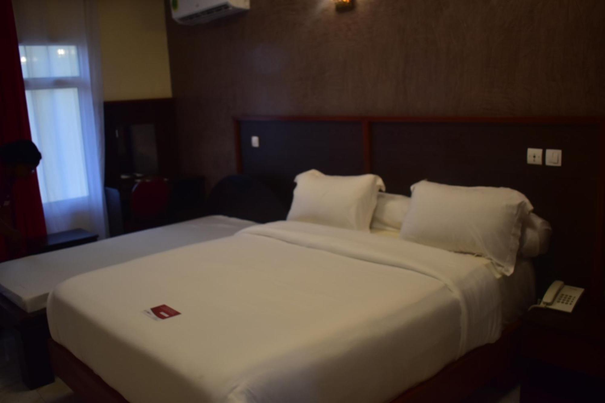 Safyad Hotel ยาอุนเด ภายนอก รูปภาพ